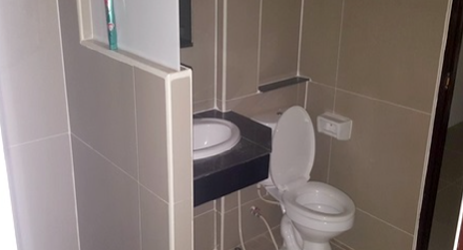 For sale 3 bedrooms townhouse in Phanat Nikhom, Chonburi