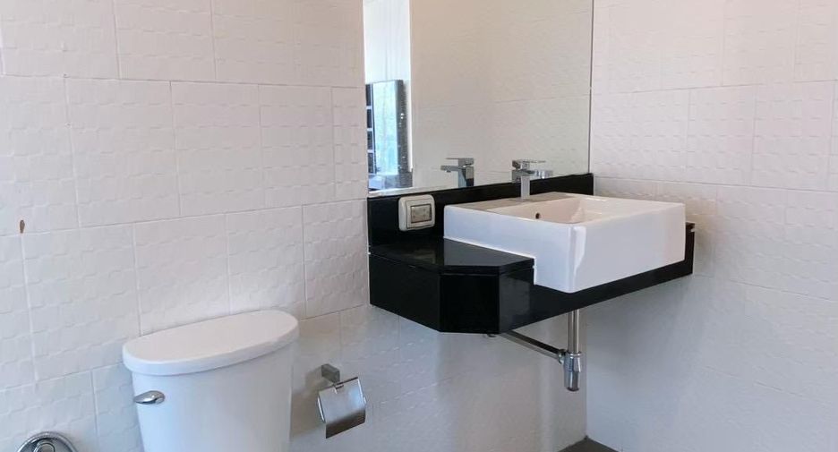 For sale 2 bedrooms condo in Mueang Phuket, Phuket