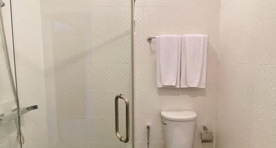 For sale 2 bedrooms condo in Mueang Phuket, Phuket