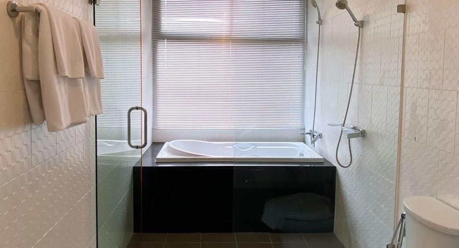 For sale 2 bedrooms condo in Mueang Phuket, Phuket