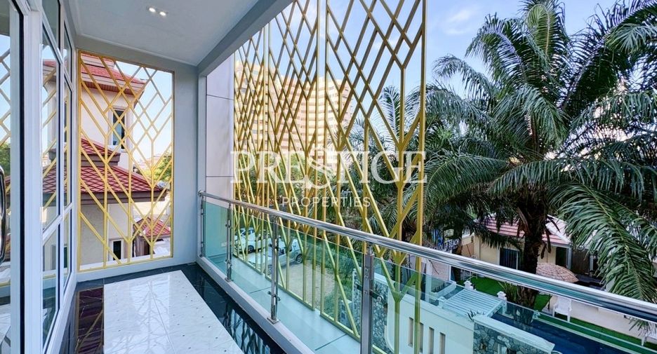 For rent 8 bedrooms house in Bang Lamung, Chonburi