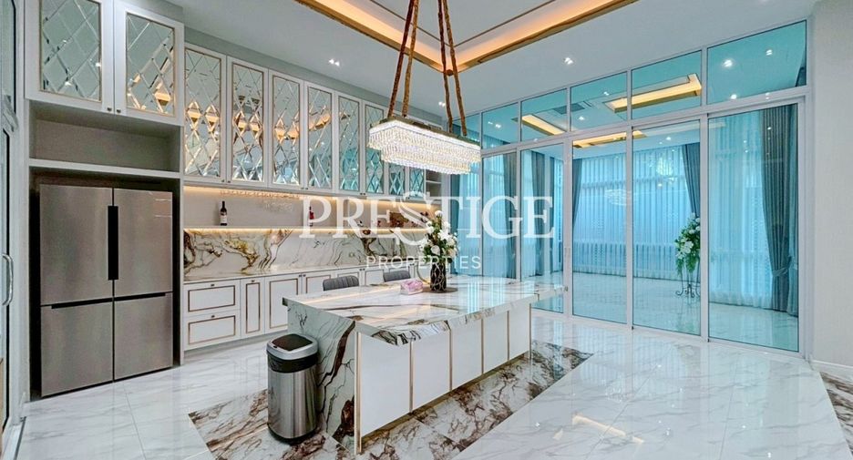 For rent 8 bedrooms house in Bang Lamung, Chonburi