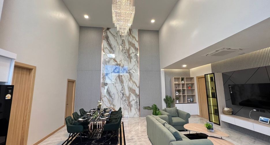 Haus zum Kauf mit 5 Zimmer in Bang Lamung, Chonburi