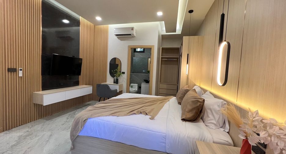 Haus zum Kauf mit 5 Zimmer in Bang Lamung, Chonburi