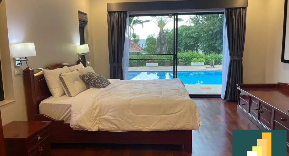 Haus zum Kauf mit 5 Zimmer in Bang Lamung, Chonburi