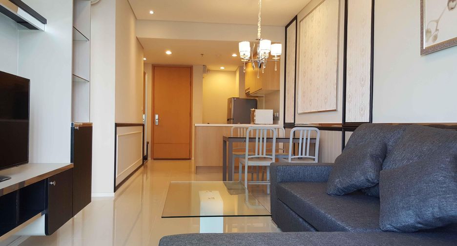 For rent 1 bed condo in Watthana, Bangkok