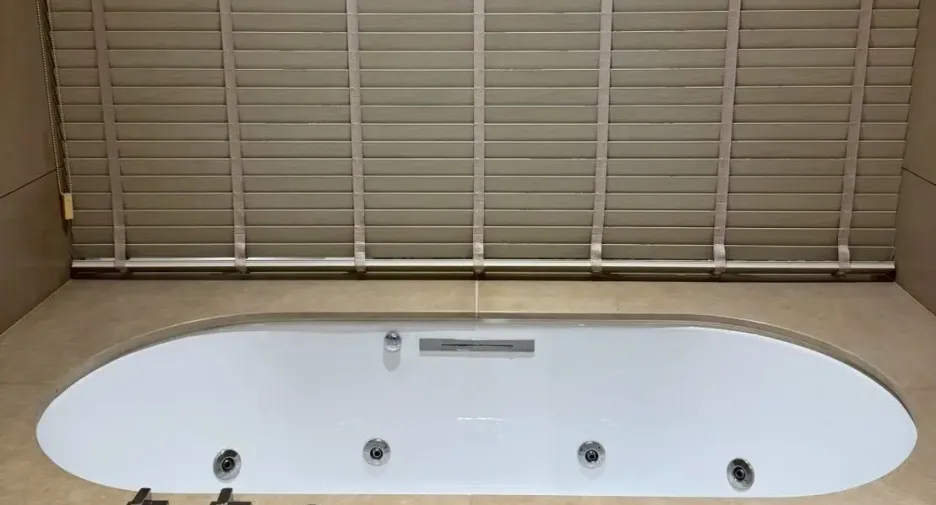 Wohnung zur Miete mit 2 Zimmer in Sathon, Bangkok