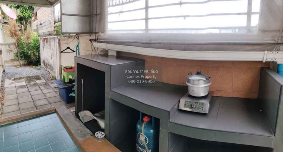For sale 3 bedrooms house in Lat Krabang, Bangkok
