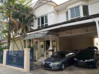 For sale 3 bedrooms house in Lat Krabang, Bangkok