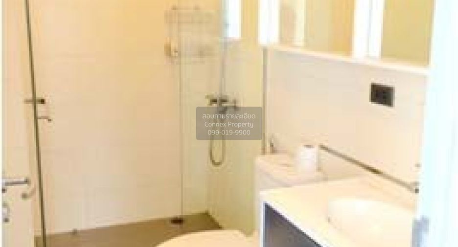 For sale 1 bed condo in Khlong Toei, Bangkok