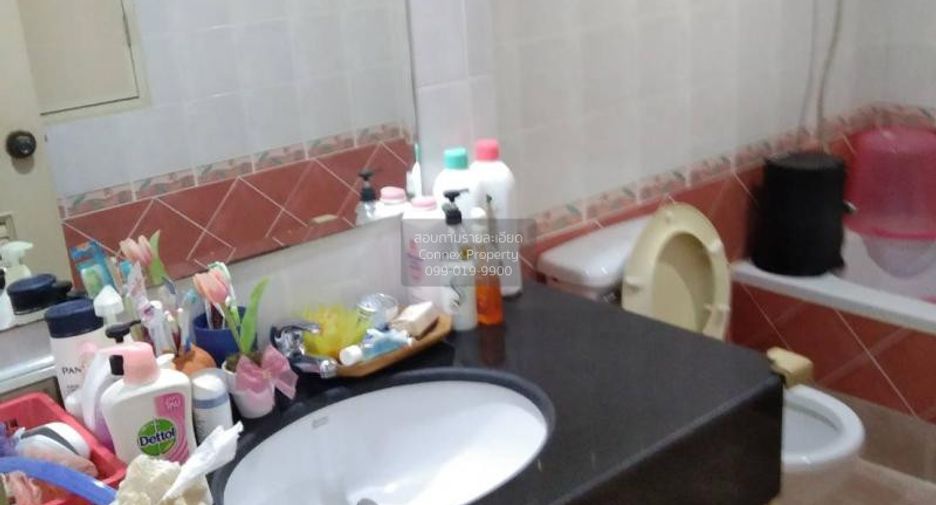For sale 3 ベッドルーム condo in Chatuchak, Bangkok