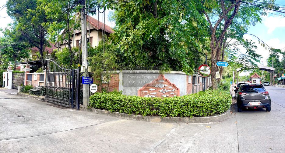 For sale 3 bedrooms house in Bang Bon, Bangkok