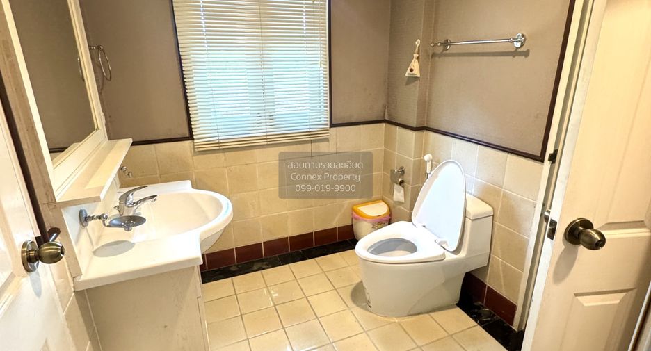 For sale 3 bedrooms house in Bang Bon, Bangkok