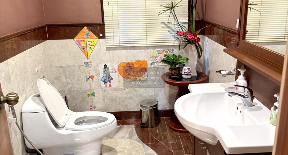 For sale 3 bedrooms house in Bang Bon, Bangkok