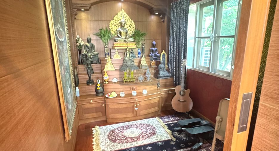For sale 3 bedrooms house in Bang Bon, Bangkok