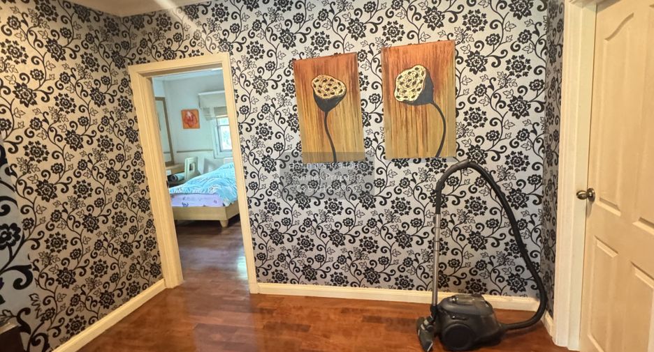 For sale 3 bedrooms house in Bang Bon, Bangkok