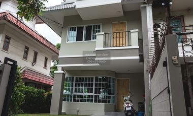 For sale 3 bedrooms house in Bang Na, Bangkok