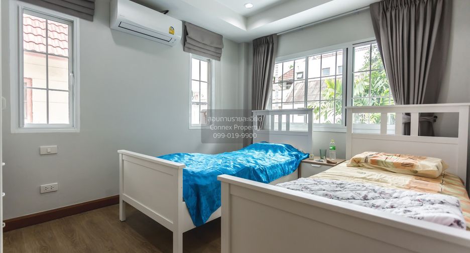 For sale 3 bedrooms house in Bang Na, Bangkok