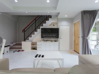 For sale 3 ベッドルーム house in Bang Na, Bangkok
