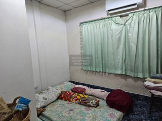 For sale 2 bedrooms townhouse in Mueang Samut Prakan, Samut Prakan