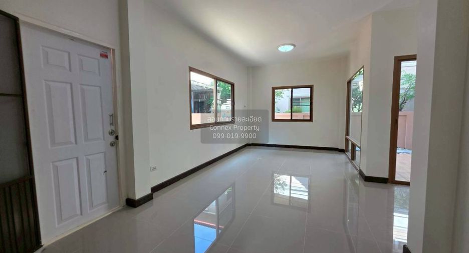 Casa en venta de 3 habitaciones en Bang Kruai, Nonthaburi