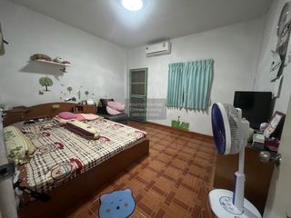 For sale 2 bedrooms townhouse in Mueang Samut Prakan, Samut Prakan