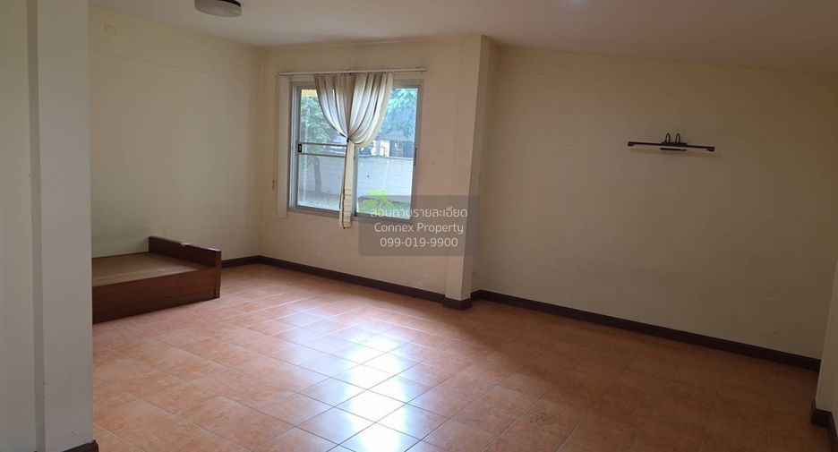 For sale 9 ベッドルーム house in Phaya Thai, Bangkok