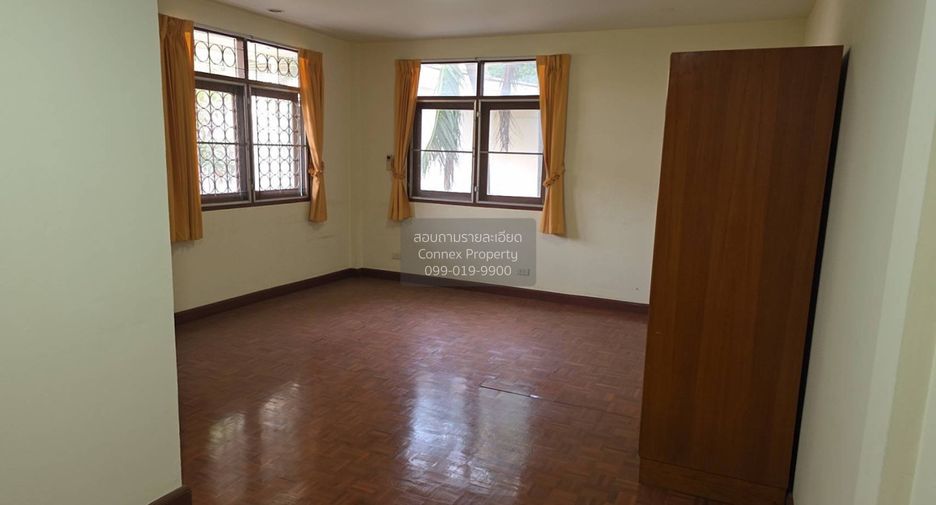 For sale 9 ベッドルーム house in Phaya Thai, Bangkok