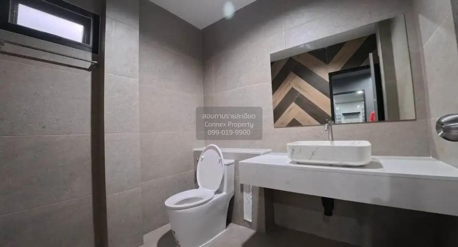 For sale 3 bedrooms house in Mueang Nonthaburi, Nonthaburi