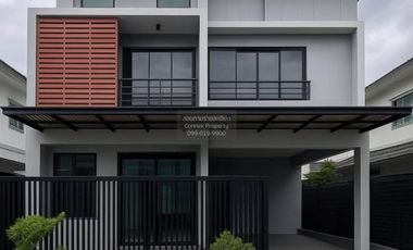 For sale 3 bedrooms house in Mueang Nonthaburi, Nonthaburi