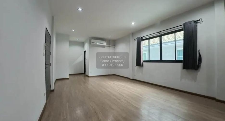For sale 3 bedrooms house in Mueang Nonthaburi, Nonthaburi