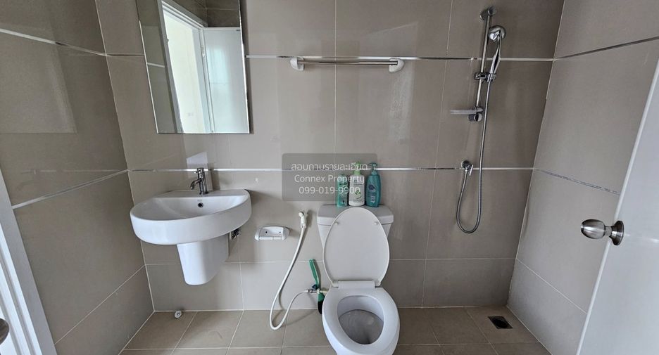 For sale 3 bedrooms townhouse in Don Mueang, Bangkok