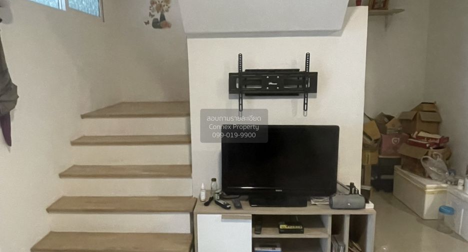 For sale 3 bedrooms townhouse in Nong Khaem, Bangkok