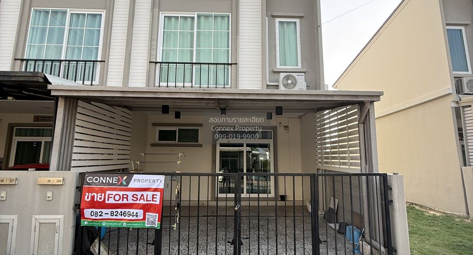 For sale 3 bedrooms townhouse in Nong Khaem, Bangkok
