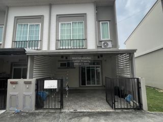 Продажа 3 спальни таунхаус в Нонг Кхаем, Бангкок