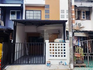 For sale 2 bedrooms townhouse in Nong Chok, Bangkok