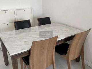 出售 1 卧室 公寓 在 Khlong San, 曼谷