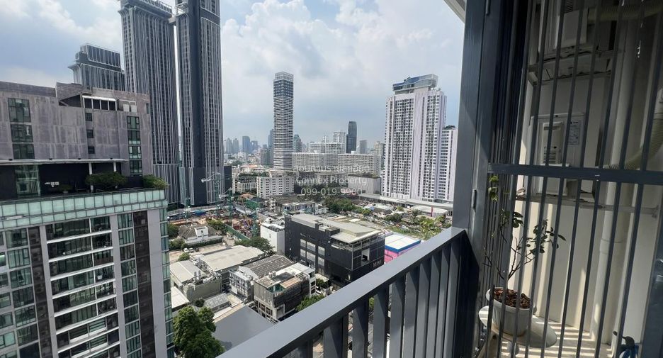 For sale 1 bed condo in Watthana, Bangkok