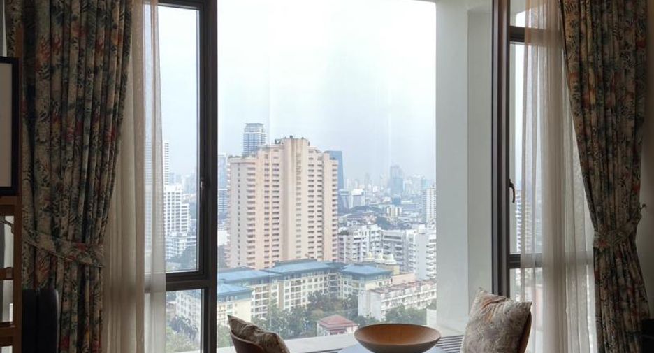 À vendre 1 chambre condo à Sathon, Bangkok