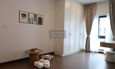 出售 4 卧室 独立屋 在 Sai Mai, 曼谷