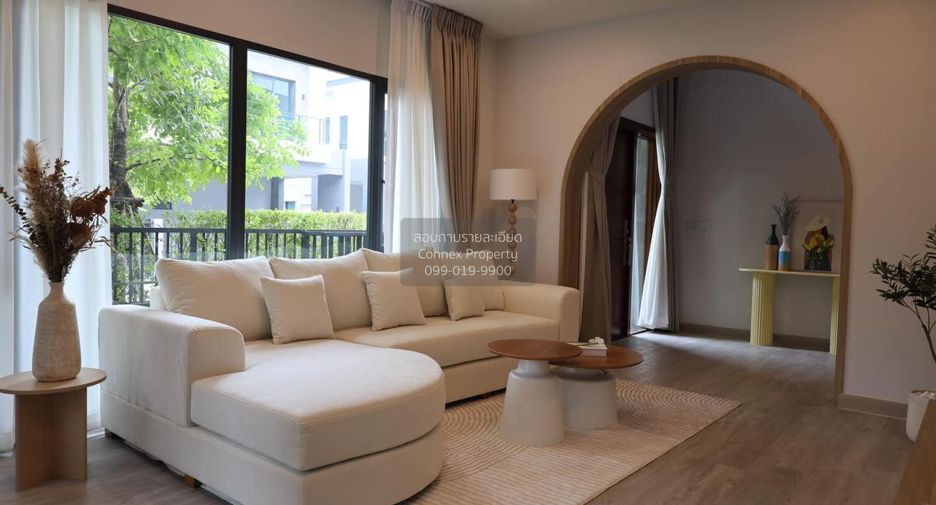 For sale 4 bedrooms house in Sai Mai, Bangkok