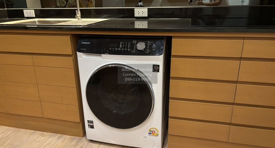 For rent 2 bedrooms condo in Khlong Toei, Bangkok