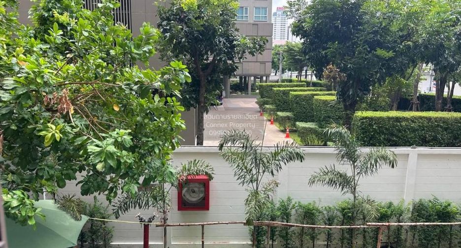 Condo en alquiler de 2 habitaciones en Khlong San, Bangkok