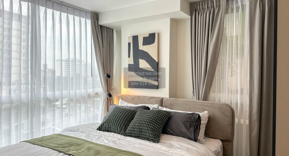 For rent 2 bedrooms condo in Phaya Thai, Bangkok
