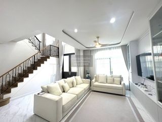For rent 5 bedrooms house in Bang Phli, Samut Prakan