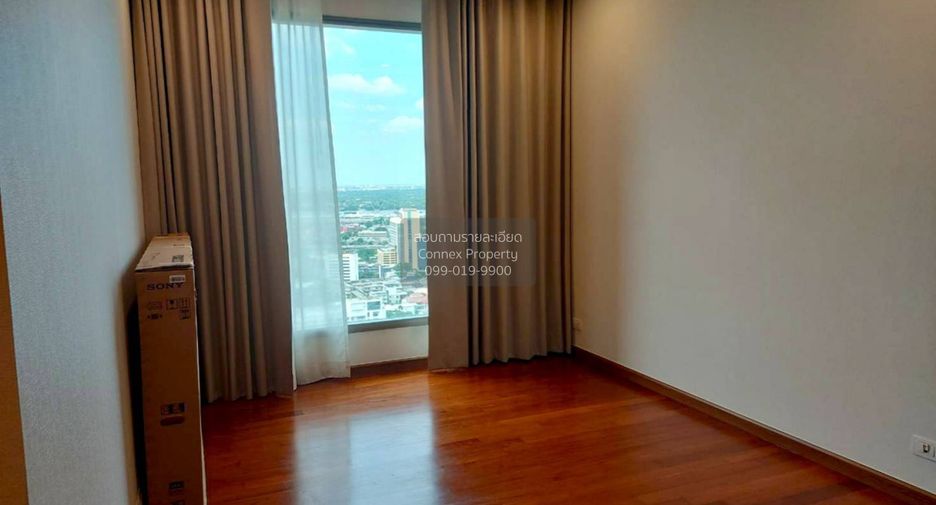 À louer 3 chambres condo à Khlong Toei, Bangkok