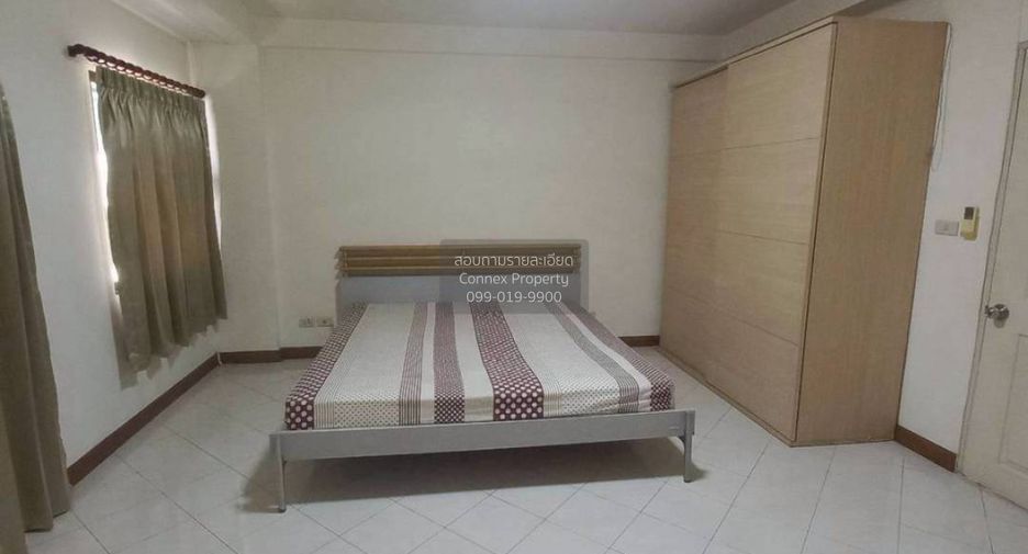 Reihenhaus zur Miete mit 3 Zimmer in Suan Luang, Bangkok