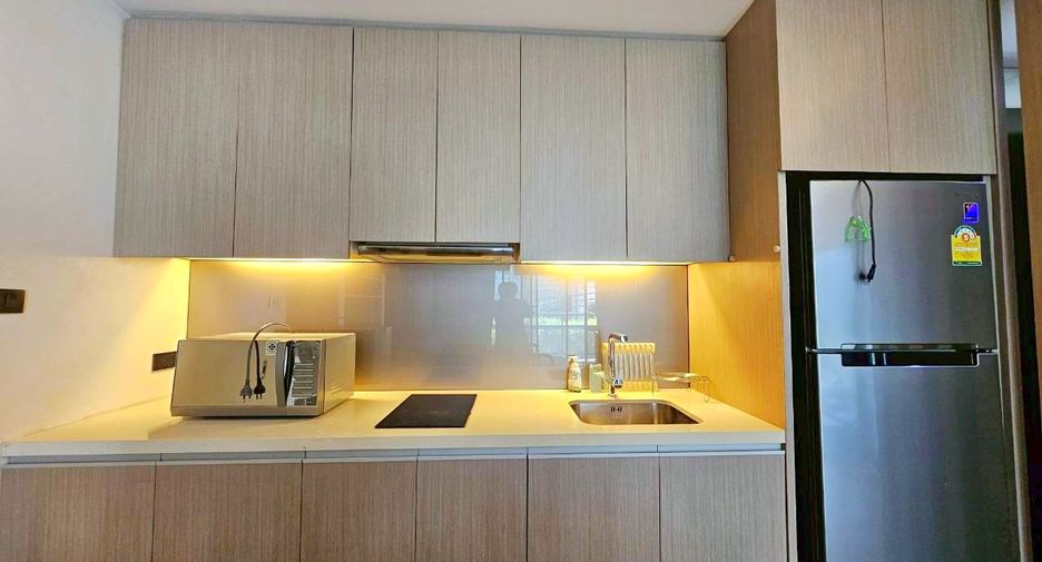 For rent 1 bed condo in Khlong Toei, Bangkok