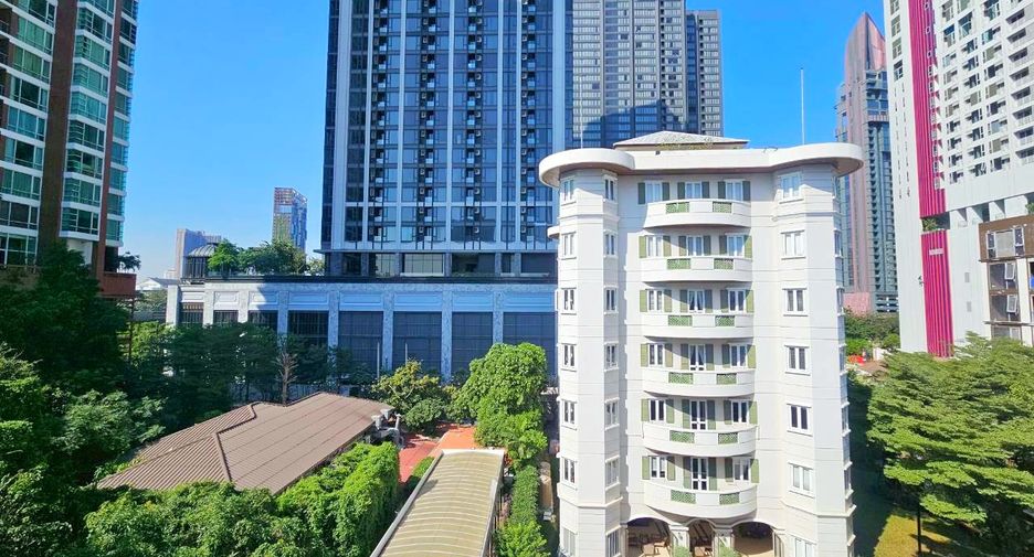 For rent 2 ベッドルーム condo in Khlong Toei, Bangkok