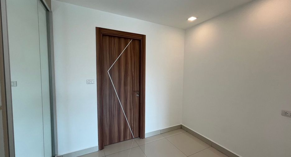 出售 1 卧室 公寓 在 Bang Lamung, Chon Buri